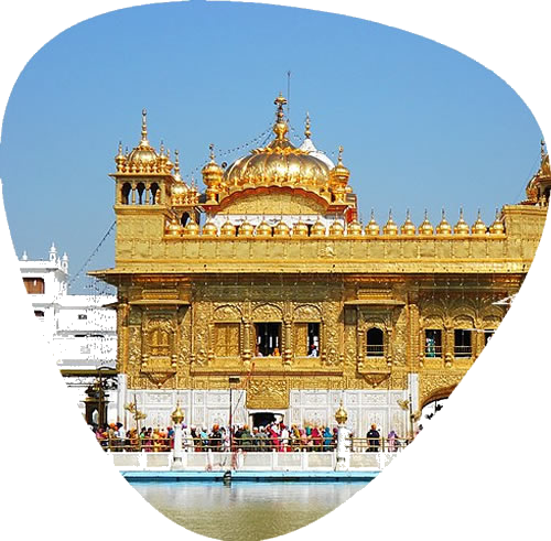 640px Golden Temple Amritsar Punjab UNAG
